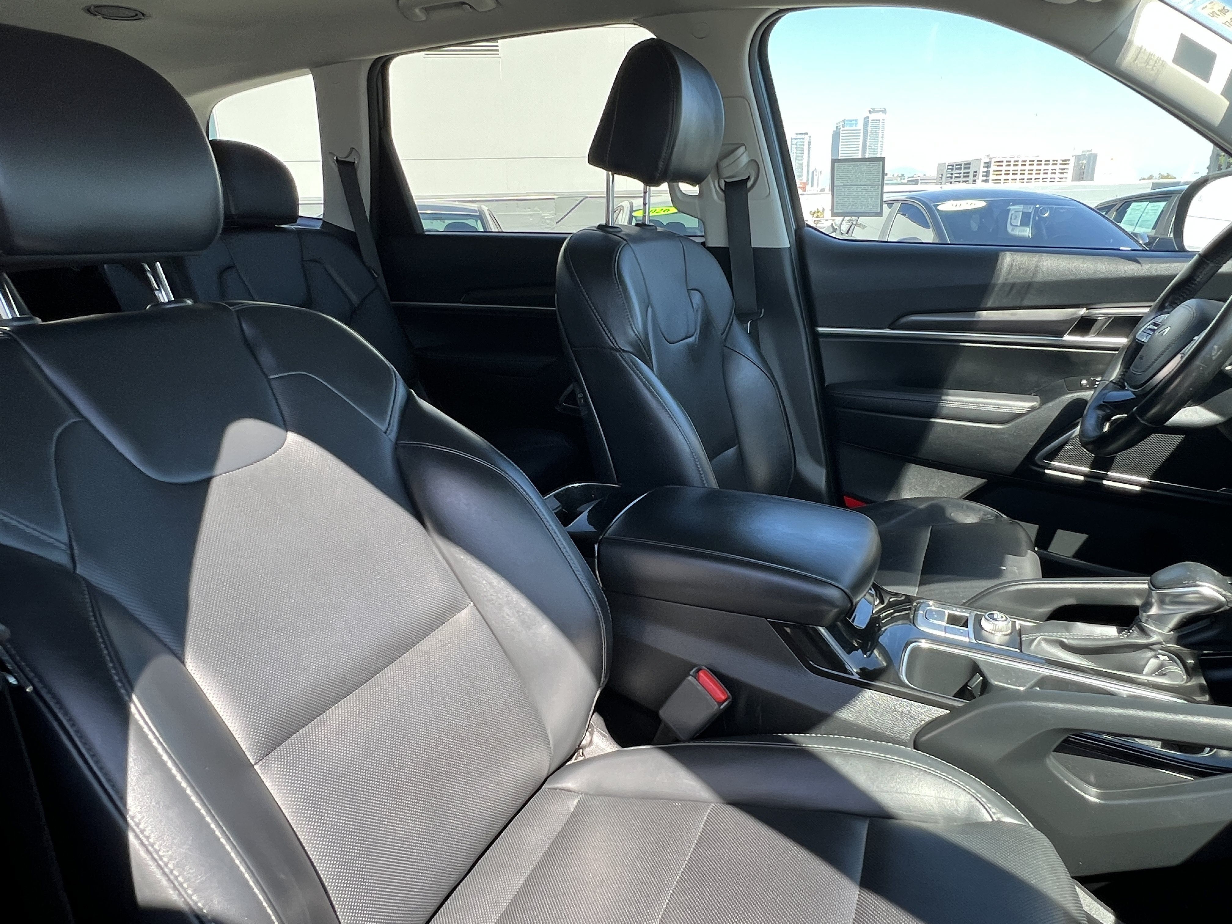 Certified 2023 Kia Telluride S FWD image 17