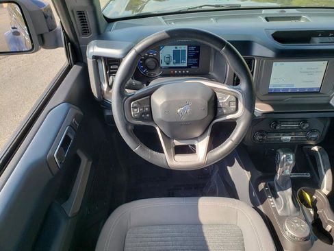 Used 2021 Ford Bronco Outer Banks image 18