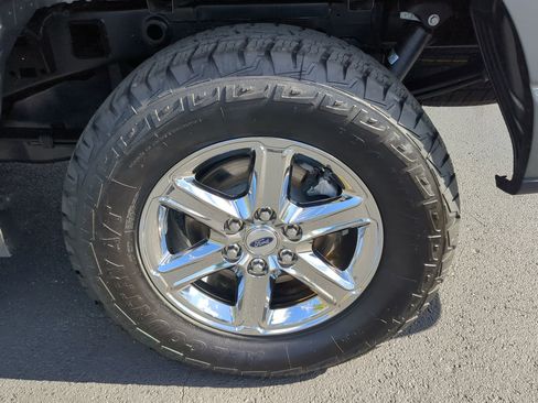 Used 2024 Ford F150 XLT w/ Mobile Office Package image 36