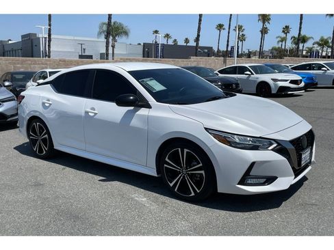 Used 2022 Nissan Sentra SR FWD image 7