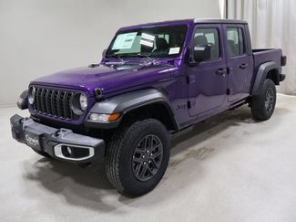 New 2026 Jeep Gladiator Sport AWD/4WD video 3