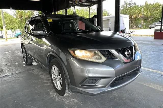 Used 2015 Nissan Rogue SV FWD image 9