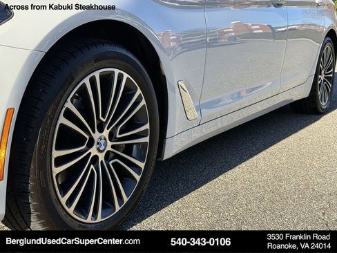 Used 2019 BMW 530i xDrive 530i xDrive image 10