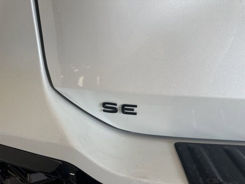 New 2026 Volkswagen Tiguan SE R-Line AWD/4WD image 29