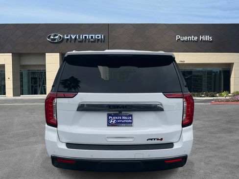 Used 2023 GMC Yukon AT4 image 5