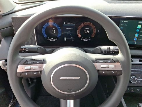 New 2026 Hyundai Tucson SE image 13