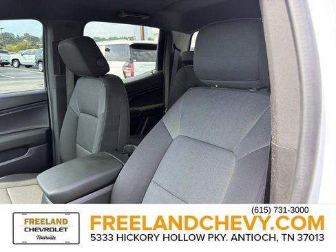 Used 2024 Chevrolet Colorado W/T w/ WT Convenience Package II RWD image 23