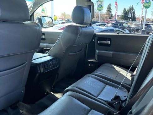 Used 2008 Toyota Sequoia Limited image 12