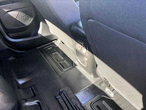 Certified 2022 Chevrolet Colorado LT w/ Fleet Safety Package image 18