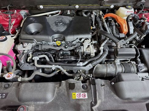 Used 2021 Toyota Venza Limited image 39