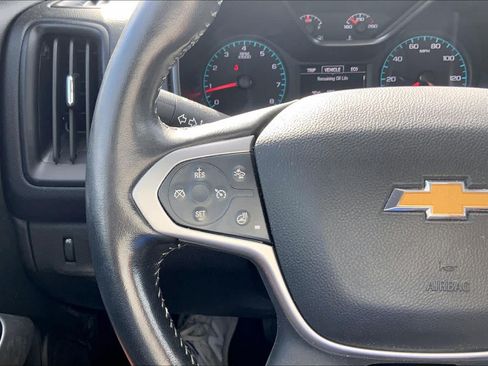 Used 2021 Chevrolet Colorado LT w/ Safety Package RWD image 24