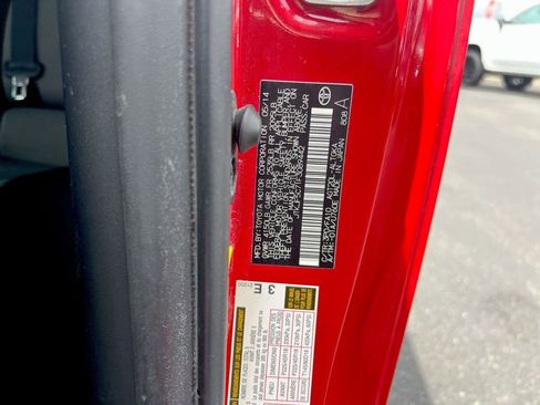 Used 2015 Scion tC FWD image 27