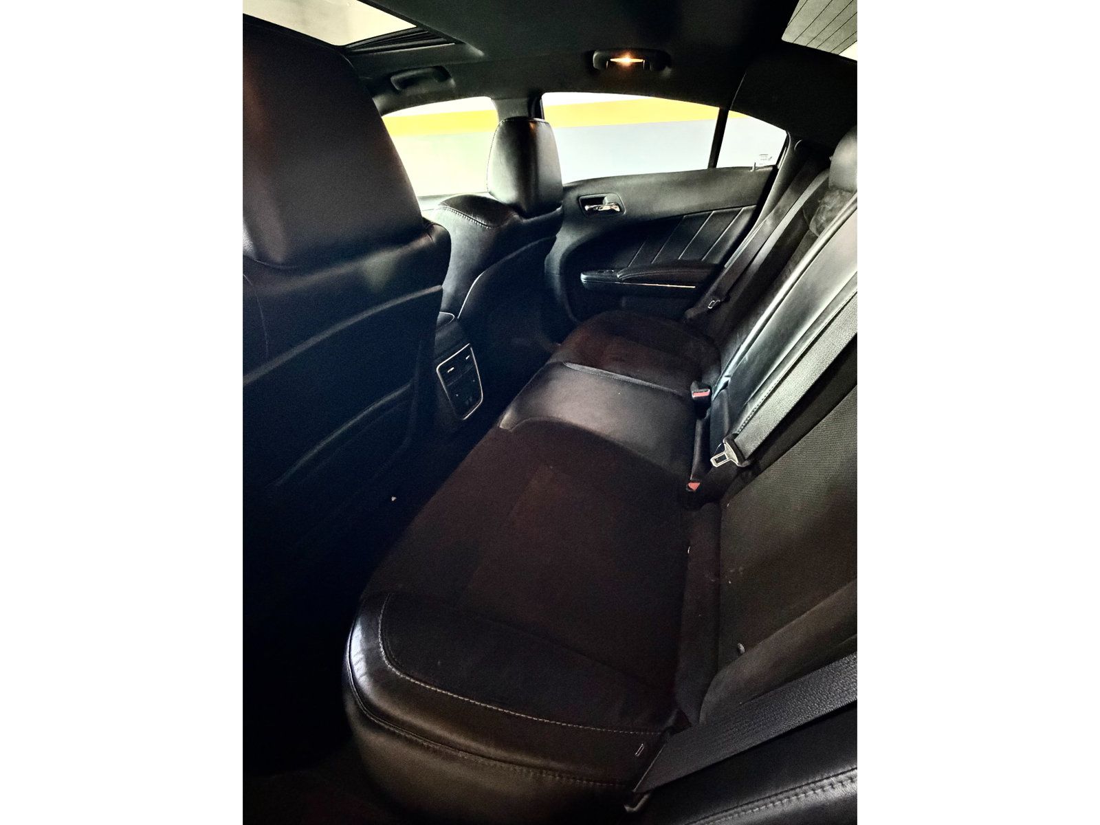 Used 2019 Dodge Charger Scat Pack w/ Plus Group RWD image 17