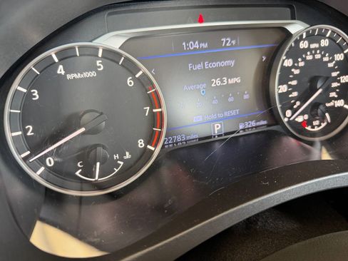 Used 2025 Nissan Altima 2.5 SR image 39