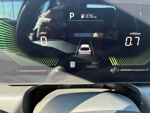 Used 2025 Kia K4 LXS image 33