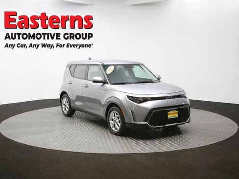 Used 2024 Kia Soul LX w/ Option Group 015 image 46