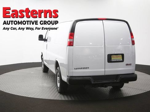 Used 2020 GMC Savana 3500 w/ Driver Convenience Package RWD image 35