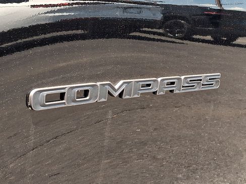 New 2026 Jeep Compass Latitude AWD/4WD image 20