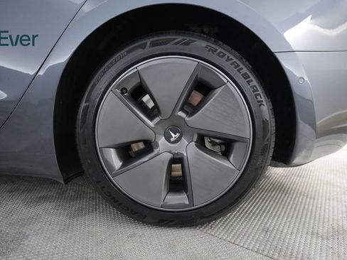 Used 2021 Tesla Model 3 Long Range AWD/4WD image 9