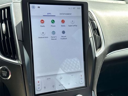 Used 2023 Ford Edge Titanium image 17