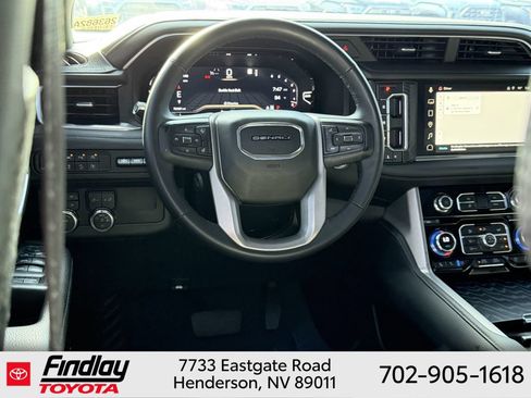 Used 2023 GMC Yukon Denali AWD/4WD image 8