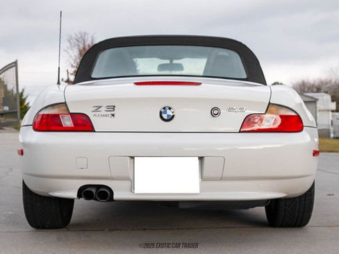 Used 2000 BMW Z3 2.5i image 7