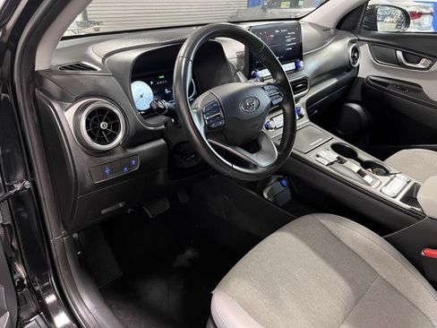 Used 2023 Hyundai Kona SEL image 19