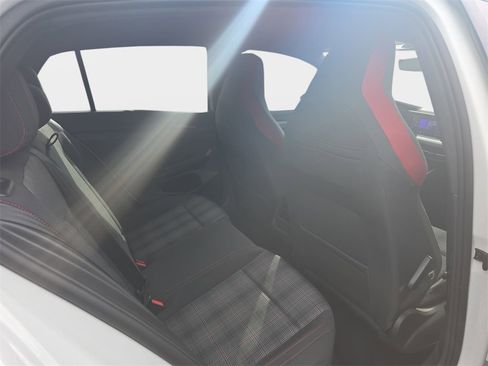 Used 2022 Volkswagen GTI S image 16