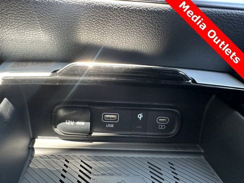 New 2025 Kia Sportage X-Line image 33