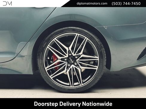 Used 2022 Kia Stinger GT1 AWD/4WD image 39