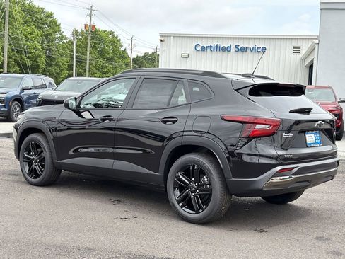 New 2026 Chevrolet Trax ACTIV FWD image 19