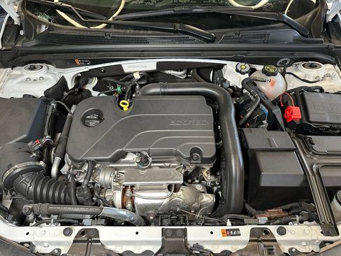 Used 2024 Chevrolet Malibu LS FWD image 23