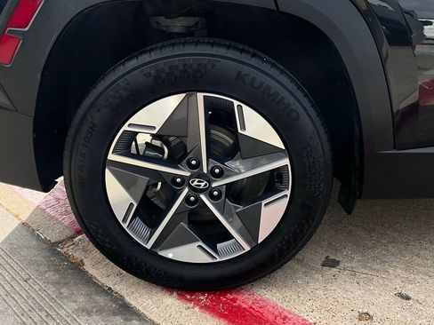 Used 2025 Hyundai Tucson SEL image 9