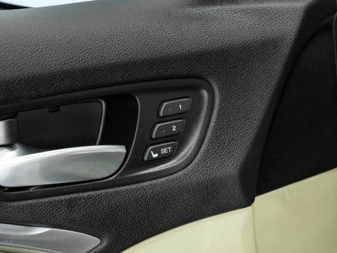 Used 2016 Acura MDX SH-AWD w/ Technology Package image 38