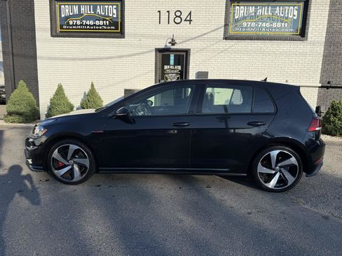 Used 2020 Volkswagen GTI SE FWD image 2