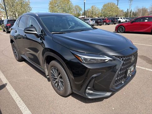 Used 2025 Lexus NX 350h AWD w/ Accessory Package (2T) image 19
