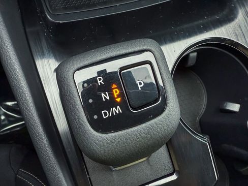 Certified 2025 Nissan Rogue S AWD/4WD image 19