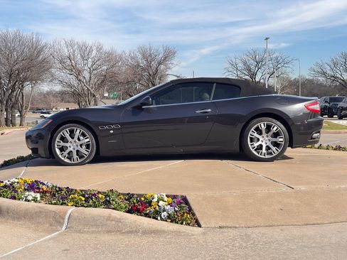 Used 2011 Maserati GranTurismo Convertible image 7