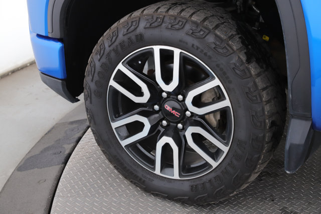 Used 2023 GMC Sierra 1500 AT4 AWD/4WD image 13