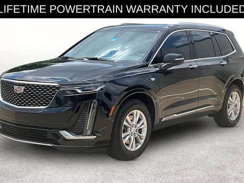 Used 2024 Cadillac XT6 Luxury FWD image 9