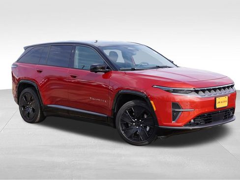 Used 2025 Jeep Wagoneer S Launch Edition image 1