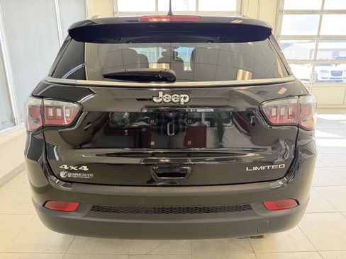 Used 2020 Jeep Compass Limited image 4