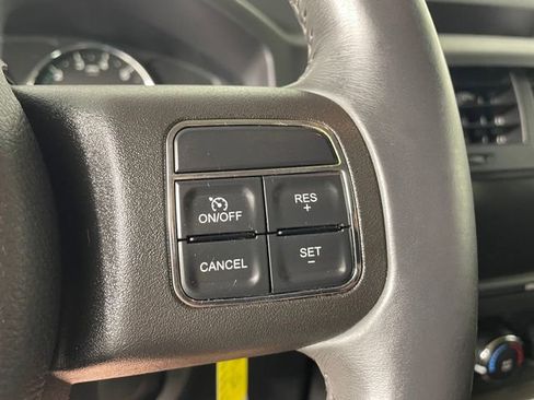 Used 2012 Jeep Liberty Sport w/ Popular Equipment Group AWD/4WD image 10