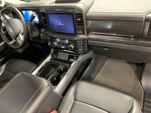 Used 2025 Ford F250 Lariat w/ Tremor Off-Road Package AWD/4WD image 18