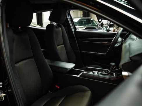 Used 2022 MAZDA MAZDA3 s image 13