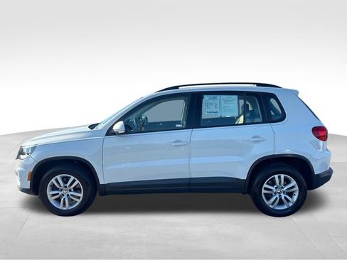 Used 2017 Volkswagen Tiguan S AWD/4WD image 2