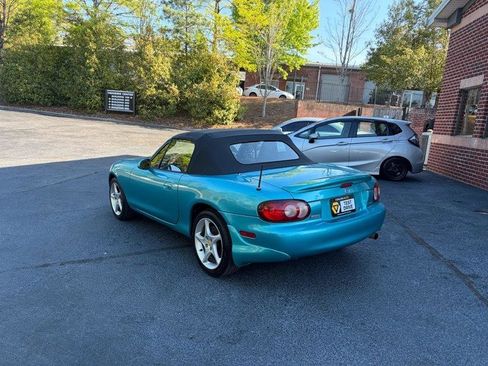 Used 2003 MAZDA MX-5 Miata RWD image 5