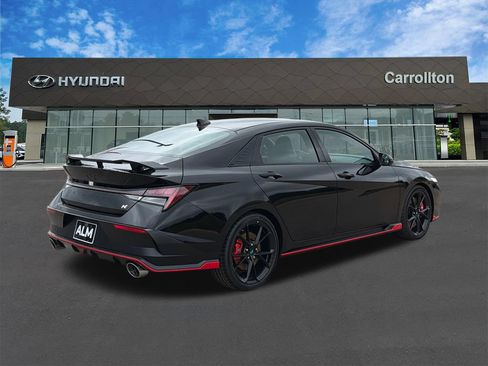New 2026 Hyundai Elantra N FWD image 6