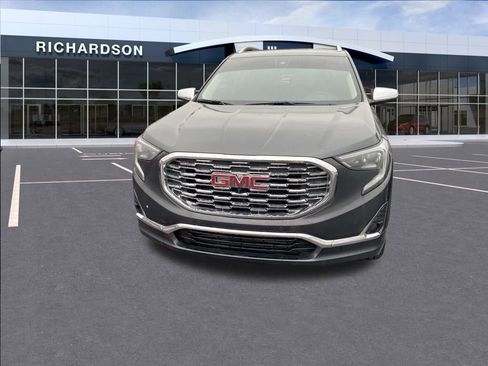 Used 2018 GMC Terrain Denali image 4