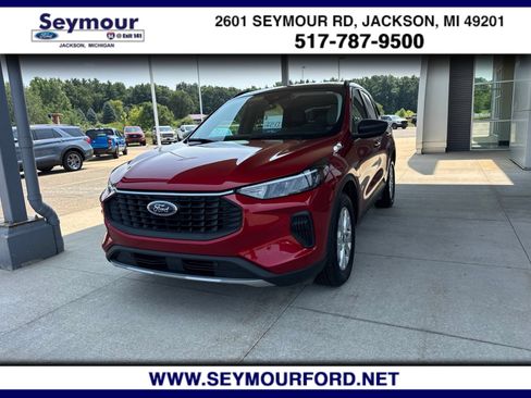 Certified 2023 Ford Escape Active w/ Tech Pack #1 AWD/4WD image 1